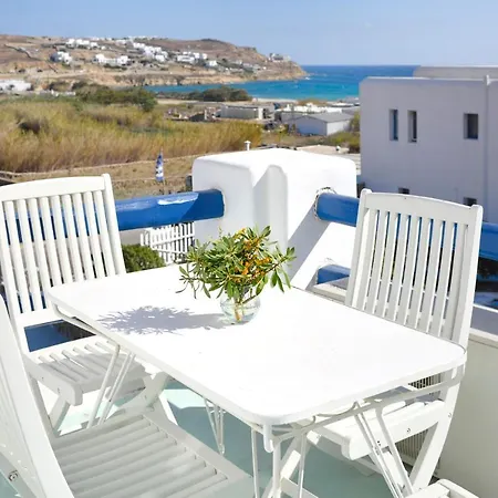 Adonis Apartment *