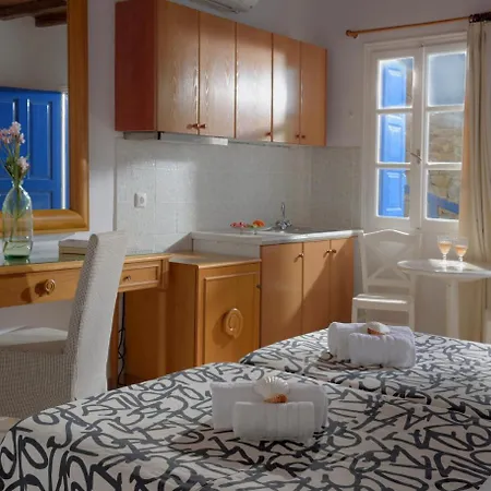 Adonis Apartment